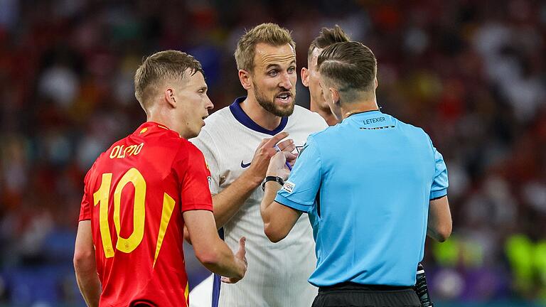 Euro 2024: Spanien - England       -  Spaniens Dani Olmo (l) und Englands Harry Kane schossen jeweils drei Treffer.