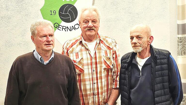 Die Sieger des Schafkopfturniers: Martin Griesheimer (2. Platz), Harald Seufert (Sieger), Lorenz Salender (3. Platz). Die Sieger des Schafkopfturniers: Martin Griesheimer (2. Platz), Harald Seufert (Sieger), Lorenz Salender (3. Platz).