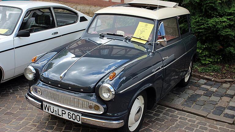 Rollte bereits auf italienischen Straßen: Der Lloyd Alexander TS von 1961 als Kombi mit Faltdach.