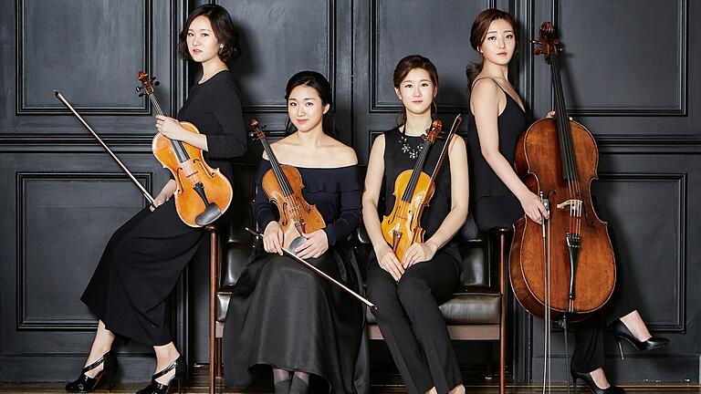 Am Samstag, 9. Oktober, findet in der Rathausdiele in Marktbreit das 31. Rathauskonzert mit dem Kammerensemble 'Esmé Quartet' statt.