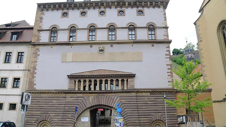 Das Cairo bietet ein breites Angebot an Veranstaltungen und Kursen an.