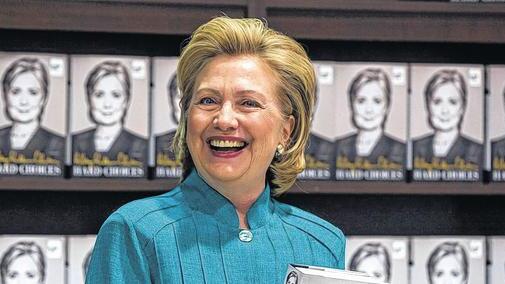 Selbstbewusst: Hillary Clinton stellt ihre Autobiografie vor.