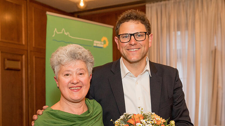 Christa Görtsch, Kreisvorstands Vorsitzende der Grüne, Würzburg-Stadt und Oberbürgermeister Kanidat Martin Heilig am 02.05.2019 im Barockhaus in Würzburg.