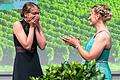Eva Brockmann ist die neue Fränkische Weinkönigin 2022 und löst damit nach drei Jahren Amtszeit Carolin Meyer ab.