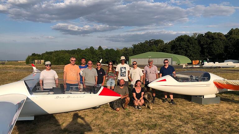 Das Team der FSC Giebelstadt, das seit dieser Saison in der zweiten Segelflug-Bundesliga starten darf.