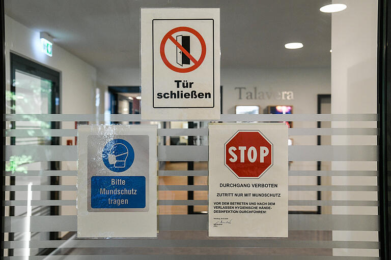 Viele Hinweise, keine bundesweite Klarheit : Pfleger und Angehörige wünschen sich einheitliche Hygiene-Regeln. Viele Hinweise, keine bundesweite Klarheit : Pfleger und Angehörige wünschen sich einheitliche Hygiene-Regeln.