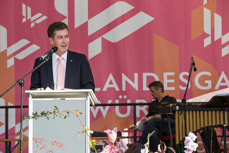 Freundliche Miene, durchwachsene Bilanz: OB Christian Schuchardt bei der Abschlussveranstaltung der Landesgartenschau am 7. Oktober. Freundliche Miene, durchwachsene Bilanz: OB Christian Schuchardt bei der Abschlussveranstaltung der Landesgartenschau am 7. Oktober. 