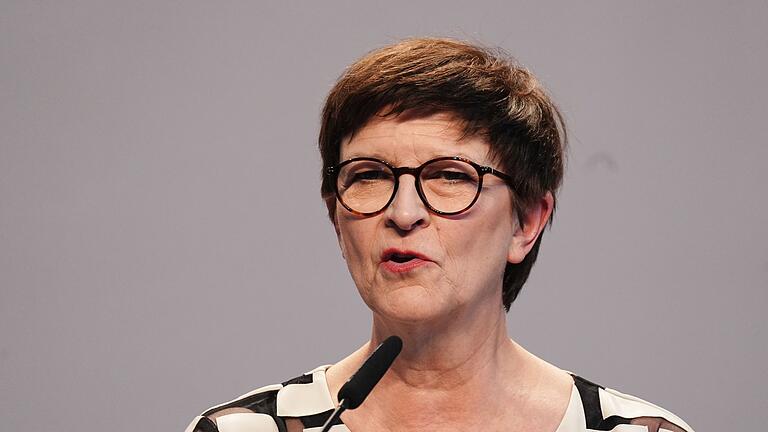 Koalitionsverhandlungen von Union und SPD abgeschlossen       -  Die künftige Rolle von Saskia Esken in der SPD ist umstritten.