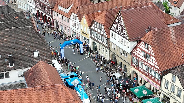 BR-Radltour in Ebern aus der Luft.