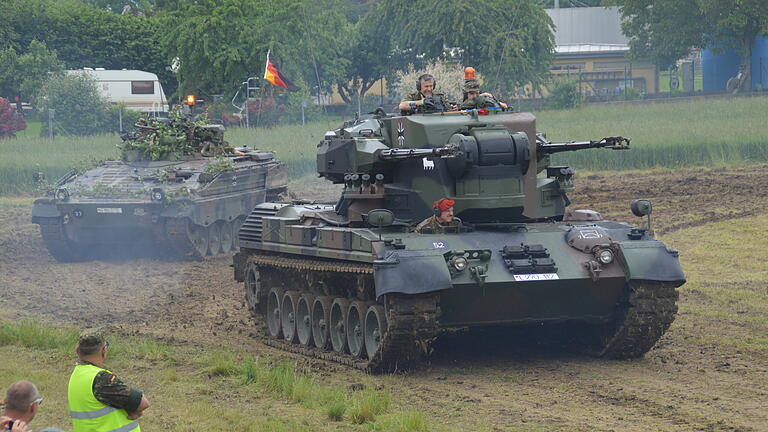 Beim Museumsfest des Museums für Zivil- und Wehrtechnik in Uffenheim gibt es mehrere Fahrzeugschauen. Die Museumshallen müssen aber geschlossen bleiben.