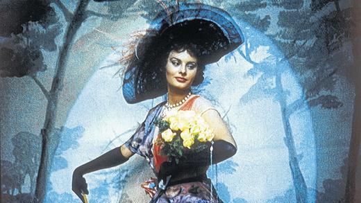 „Karussell Neapel“: Der 1953 entstandene, ein Jahr später in Cannes preisgekrönte Film schöpft aus der reichen Musik- und Theatertradition Neapels. Sophia Loren, gerade 19, trat darin in der Rolle der „Sisi“ auf. „Karussell Neapel“: Der 1953 entstandene, ein Jahr später in Cannes preisgekrönte Film schöpft aus der reichen Musik- und Theatertradition Neapels. Sophia Loren, gerade 19, trat darin in der Rolle der „Sisi“ auf.