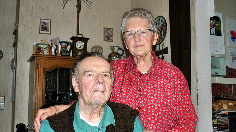 Ein gutes Beispiel für die Leistung pflegender Angehöriger ist Inge Keßler aus Bad Königshofen, hier mit ihrem Mann Herbert Keßler.