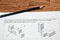 Bei den Aufgaben zur Unterfränkischen Mathematikmeisterschaft ist auch räumliches Vorstellungsvermögen gefragt, wie diese Beispielaufgabe zeigt.
