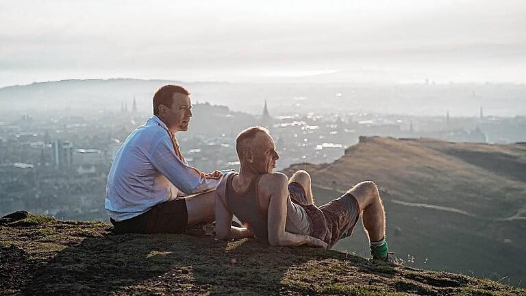 Kinostart - 'T2: Trainspotting'       -  Ewan McGregor als Mark Renton und Ewen Bremner als Spud in &bdquo;T2 Trainspotting&ldquo;. Die Fortsetzung des Kultfilms funktioniert erstaunlich gut.