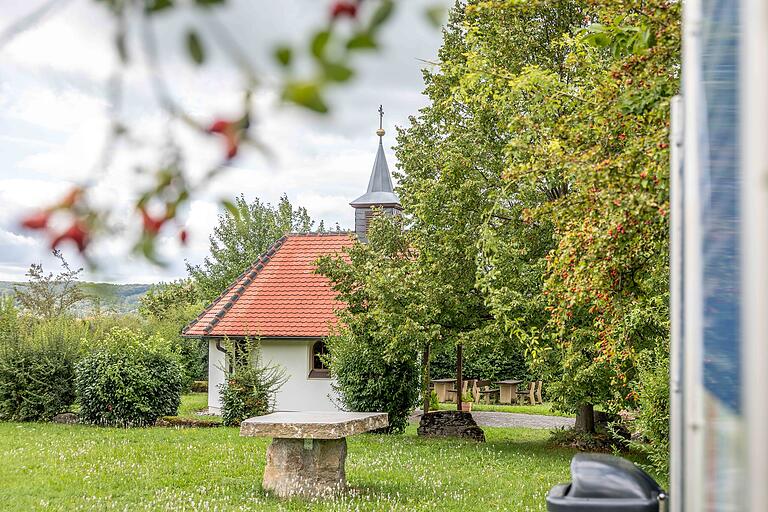 An der Weinbergskapelle 'Maria an der Kelter' geht es los.&nbsp;&nbsp;