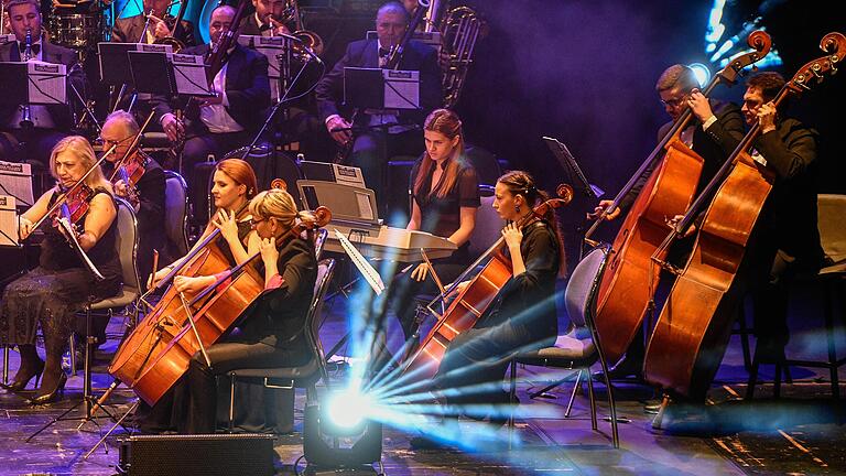 750 Besucher kamen ins Congress Centrum Würzburg um 'Hollywood's Greatest Hits – Die größten Filmhits von John Williams und Hans Zimmer' zu hören.