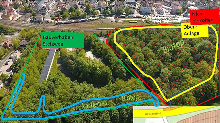Das Schützengelände am Steigweg in Kitzingen soll Platz für ein neues Wohngebiet machen (grün umrandete Fläche). Von der Baumfällung und Bebauung nicht betroffen sind das Biotop am Rande des Schützengeländes (blau) und die Obere Anlage (gelb/rot). Die Einzeichnung der Flächen stammt von der Bürgerinitiative B-Alternative, die sich für die derzeit diskutierte Bebauung mit Mehrfamilienhäusern ausspricht. Das Schützengelände am Steigweg in Kitzingen soll Platz für ein neues Wohngebiet machen (grün umrandete Fläche). Von der Baumfällung und Bebauung nicht betroffen sind das Biotop am Rande des Schützengeländes (blau) und die Obere Anlage (gelb/rot). Die Einzeichnung der Flächen stammt von der Bürgerinitiative B-Alternative, die sich für die derzeit diskutierte Bebauung mit Mehrfamilienhäusern ausspricht.