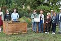 Über das Regionalbudget wird auch der neue Mehrgenerationen-Gemeinschafts-Waldgarten in Mellrichstadt gefördert. Die Vertreter der vier Allianzen im Landkreis Rhön-Grabfeld gaben vor Ort den Startschuss für das Förderprogramm 2025. Mit dabei auch Vertreter des Mellrichstädter Obst- und Gartenbauvereins als Initiatoren des Projekts (links).