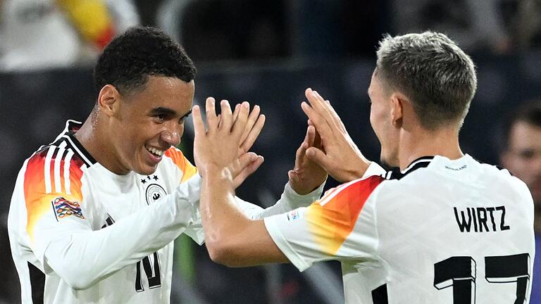 Musiala und Wirtz - Im Nationalteam Mitspieler, in der Liga Gegner: Jamal Musiala (l) und Florian Wirtz Musiala und Wirtz - Im Nationalteam Mitspieler, in der Liga Gegner: Jamal Musiala (l) und Florian Wirtz