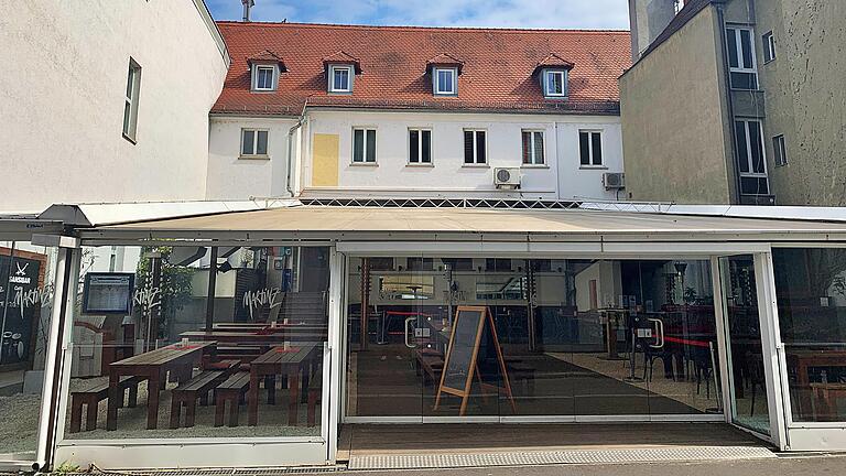 Diese kriegsbedingte Baulücke soll ab dem kommenden Jahr geschlossen werden: In der Martinstraße entsteht ein Boutique-Hotel mit rund 80 Betten.