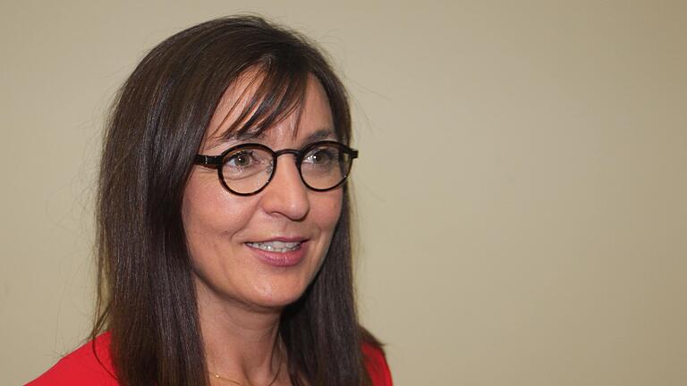 Barbara Becker aus Wiesenbronn sitzt für die CSU im 18. Bayerischen Landtag, der sich am 5. November 2018 konstituiert hat. Barbara Becker aus Wiesenbronn sitzt für die CSU im 18. Bayerischen Landtag, der sich am 5. November 2018 konstituiert hat.