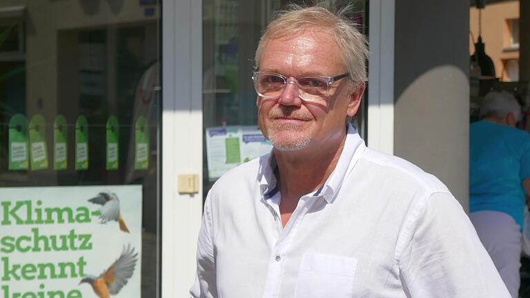 Holger Laschka lebt wieder in Schweinfurt. Das Grünenbüro in der Rückertstraße wird seine Wahlkampfzentrale. Holger Laschka lebt wieder in Schweinfurt. Das Grünenbüro in der Rückertstraße wird seine Wahlkampfzentrale.