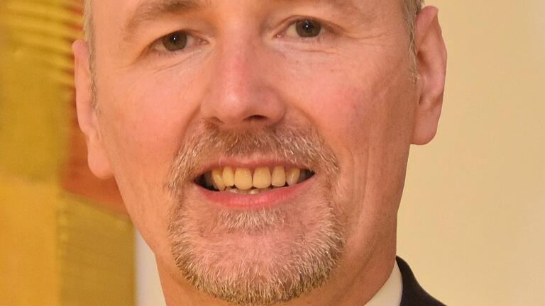 Oberkirchenrat Stefan Reimers machte Mut, Herausforderungen anzunehmen. Oberkirchenrat Stefan Reimers machte Mut, Herausforderungen anzunehmen.
