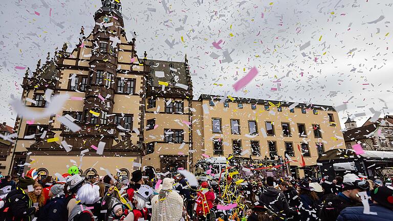 Nicht nur Schweinfurt hat 2024 wieder einen Faschingsumzug, wie hier 2023. Alles, was es zu den Veranstaltungen an Fasching zu wissen gibt, finden Sie hier.