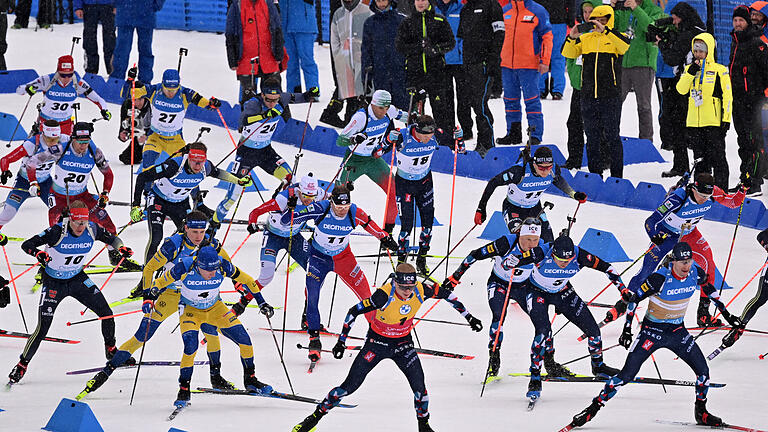 396110359.jpg       -  Im Januar 2024 macht der Biathlon-Weltcup Halt in Oberhof. Alle Informationen rund um Zeitplan, Termine, Tickets und Streckenpläne.