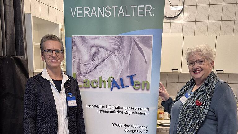Die Gründerin der 'LachfALTen', Anja Schneider (links) mit einer ehrenamtlichen Helferin - Die Gründerin der 'LachfALTen', Anja Schneider (links) mit einer ehrenamtlichen Helferin Die Gründerin der 'LachfALTen', Anja Schneider (links) mit einer ehrenamtlichen Helferin - Die Gründerin der 'LachfALTen', Anja Schneider (links) mit einer ehrenamtlichen Helferin
