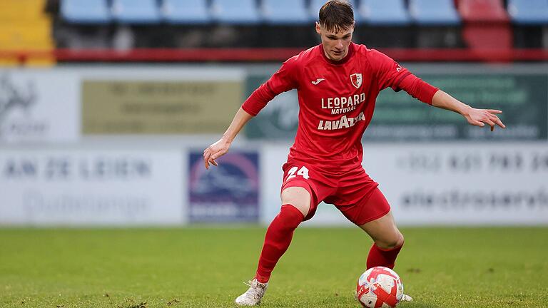 Der Moldawier Lado Akhalaia kickte zuletzt für den FC Swift Hesperingen in Luxemburg. Die Würzburger Kickers haben den 22-Jährigen in der Winterpause verpflichtet.