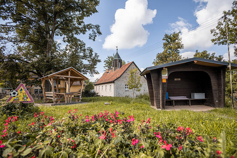 Der Ortskern von Dippach bei Maroldsweisach: 58 Menschen leben hier laut Gemeindeverwaltung, 370 sind es in Dippach bei Eltmann.