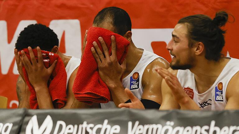 Phasenweise zum Nichthingucken (von links): Tyson Ward, Alex King und Julian Albus.