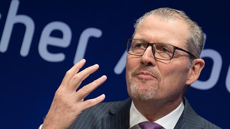 Rainer Dulger       -  Der Arbeitgeberpräsident meint: Die durchschnittliche Arbeitszeit pro Woche ist zu niedrig. (Archivbild)