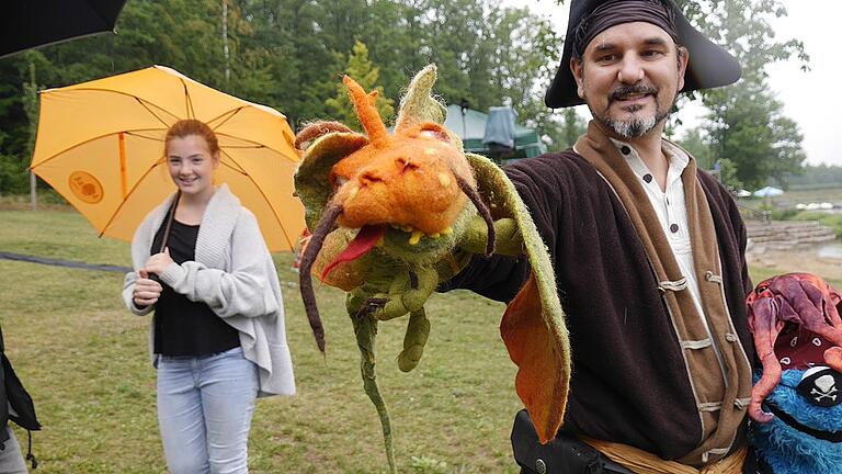 Trotzte dem Wetter: Käpt?n Zahnlücke.