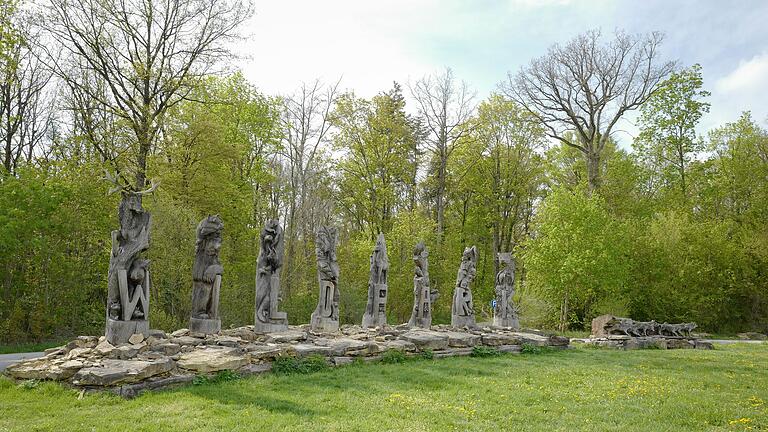 1. Der Wildpark in Bad Mergentheim ist besonders für seine Wölfe bekannt.