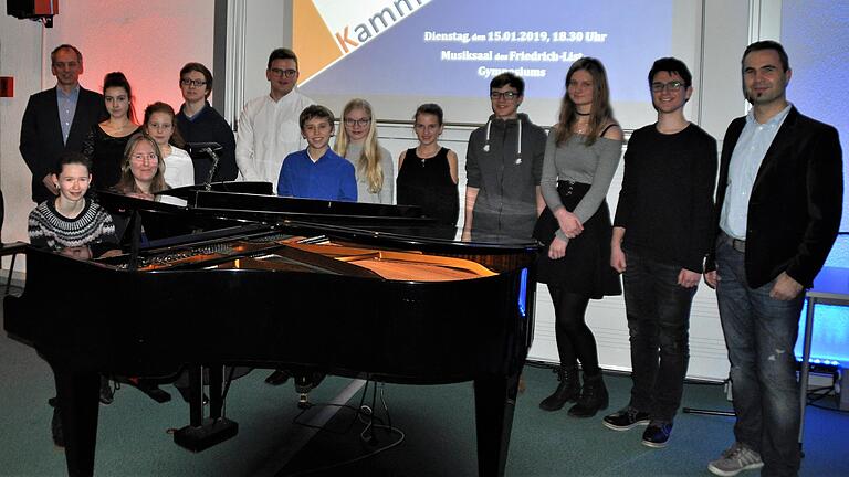 Mitwirkendes des Kammermusikabends am Friedrich-List-Gymnasium in Gemünden. Mitwirkendes des Kammermusikabends am Friedrich-List-Gymnasium in Gemünden.