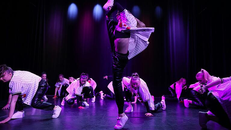 Versatile der HipHop Crew, Tanzschule Dance Steps, Schweinfurt.