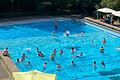 Seit Anfang Mai ist Badespaß im Freibad im Landkreis Rhön-Grabfeld wieder möglich. Unser Archivfoto von 2022 entstand im Freibad Mellrichstadt.