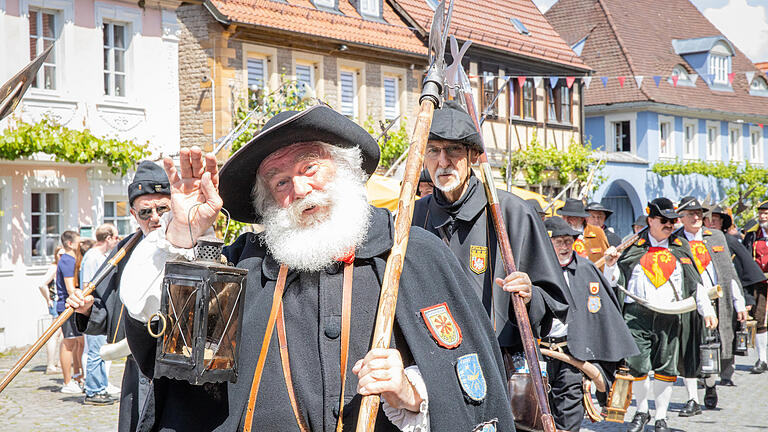 Prichsenstadt war am verlängerten Wochenende die Hochburg der europäischen Nachtwächter und Türmer.