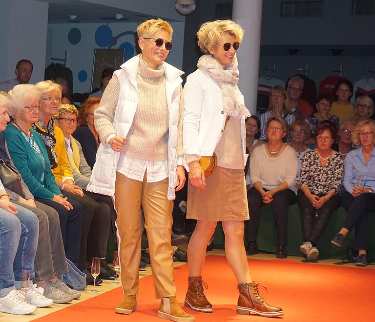 Cognac, Creme und Beige - warme Farben für die kalten Tage. Cognac, Creme und Beige - warme Farben für die kalten Tage.