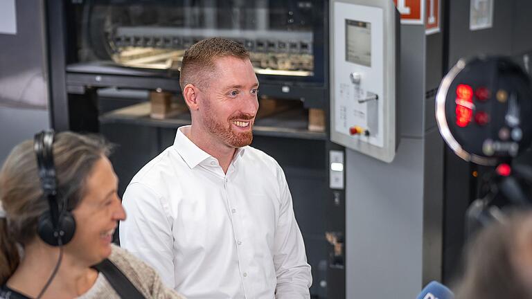 Frederik Lang von Schleunung im Interview mit dem BR. Frederik Lang von Schleunung im Interview mit dem BR.