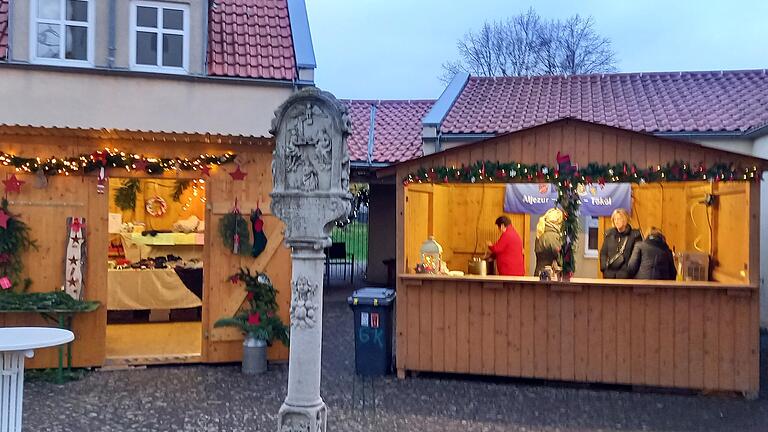 Stände Weihnachtsmarkt Stände Weihnachtsmarkt