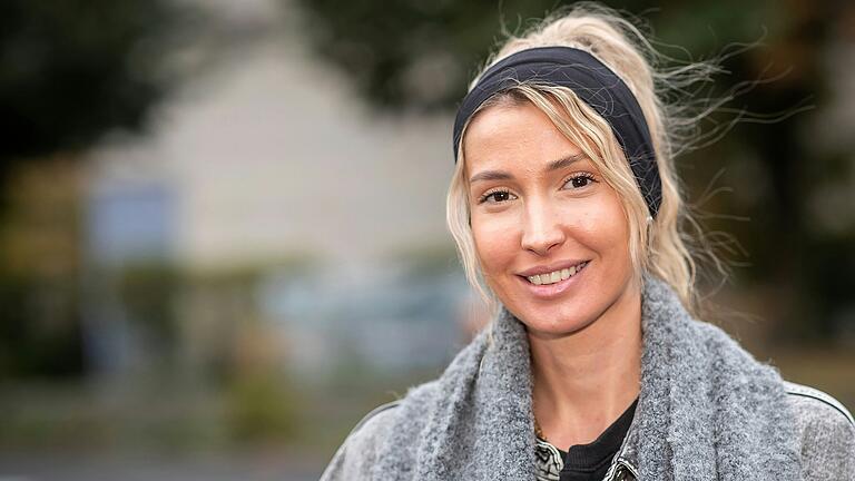 Büsra Fazlioglu (28) aus Niederwerrn fände es schade, wenn das St. Josef-Krankenhaus schließen müsste.