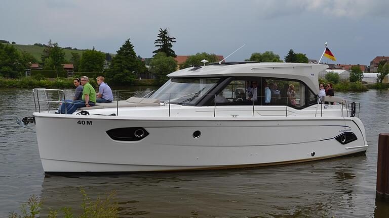 Premiere bei den Bavaria Open Days in Giebelstadt: Erstmals wurde die Motoryacht 'Bavaria E40' vorgestellt.