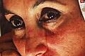 Erinnerung an Benazir Bhutto       -  Ein Anhänger der früheren pakistanischen Premierministerin Benazir Bhutto liest vor einem Plakat zur Erinnerung an Bhutto im Koran. In vielen Orten Pakistans gedachten Menschen Benazir Bhuttos, die vor fünf Jahren durch ein Attentat getötet worden war.