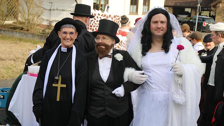Alle hatten Spaß am Verkleiden. - Alle hatten Spaß am Verkleiden. Alle hatten Spaß am Verkleiden. - Alle hatten Spaß am Verkleiden.