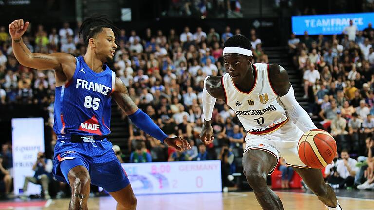 Basketball: Frankreich - Deutschland       -  Peilt in Paris Gold an: Dennis Schröder.