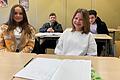 Derzeit besuchen 113 Kinder und Jugendliche, die aus der Ukraine geflüchtet sind, eine Schule im Landkreis Main-Spessart. Diana Minaieva (von links), Danylo Popov, Anna Lebedieva und Rostyslav Dzhydzhora gehen seit rund zwei Wochen auf die Mittelschule Marktheidenfeld.