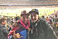 Konstantin Papadopoulos (links) mit seinem Cousin Sakis im Camp Nou, dem Stadion des FC Barcelona.